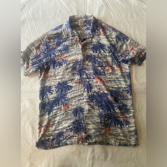 Faherty men’s Top button down Hawaiian shirt size M - Picture 8 of 9